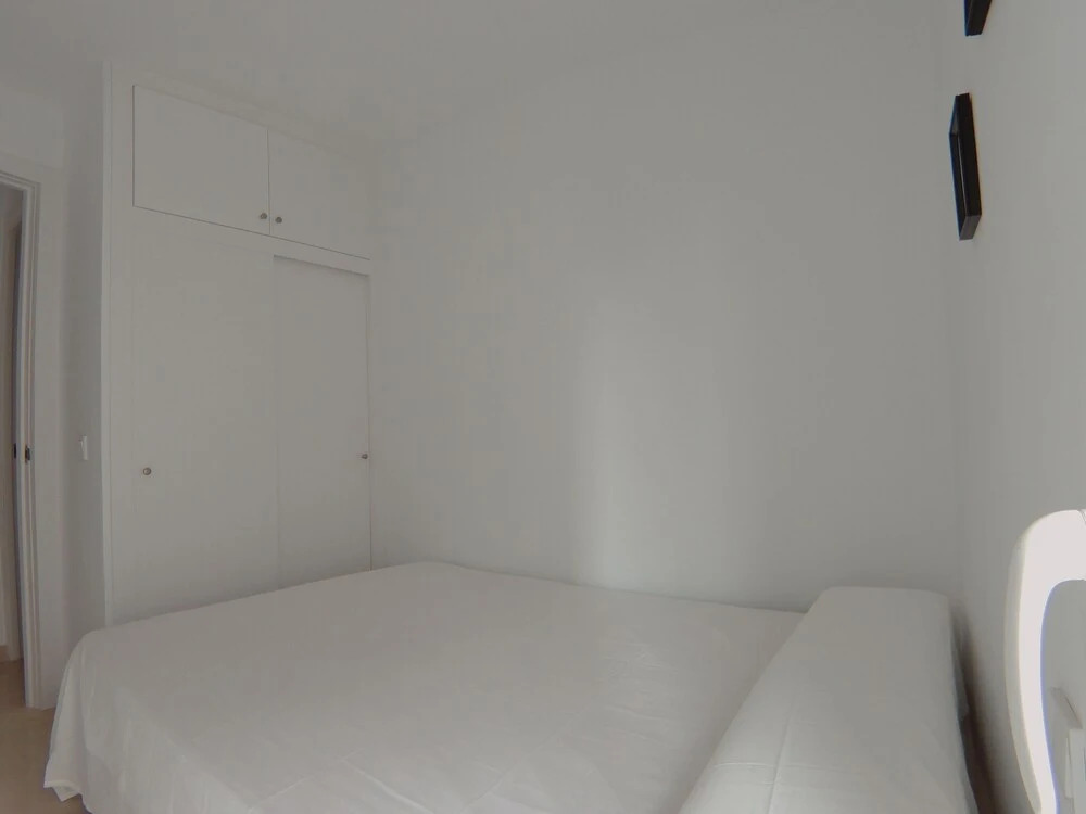 Apartamento exterior de 2 Habitaciones cercano al parque Olof Palme AP6