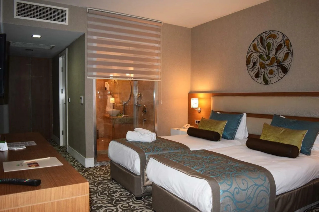 Pera Center Hotel