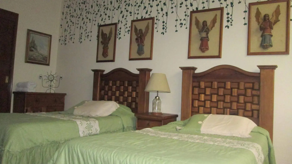 Hostal La Encantada