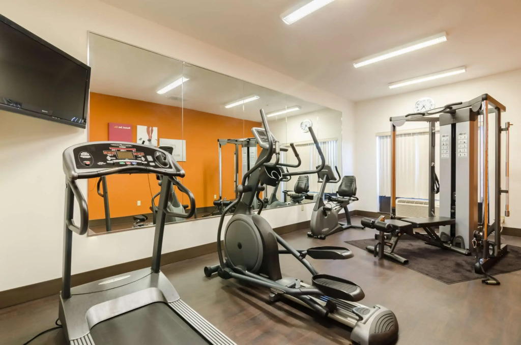 Comfort Suites Salina South