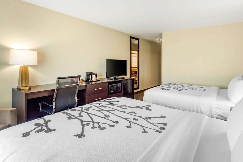 Sleep Inn & Suites Lincoln University Area
