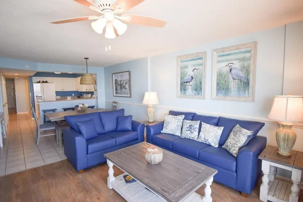 Ashworth 804 3 Bedroom Condo by RedAwning, North Myrtle Beach