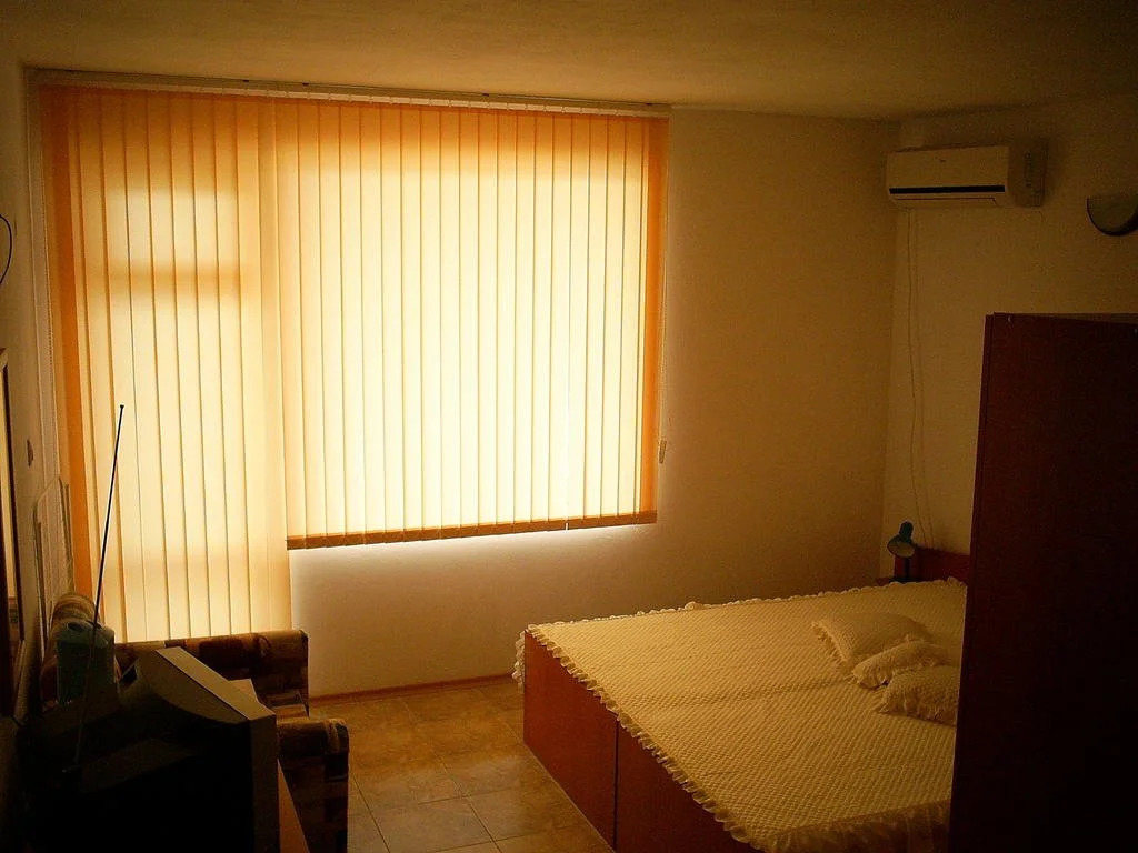 Tony Guest House