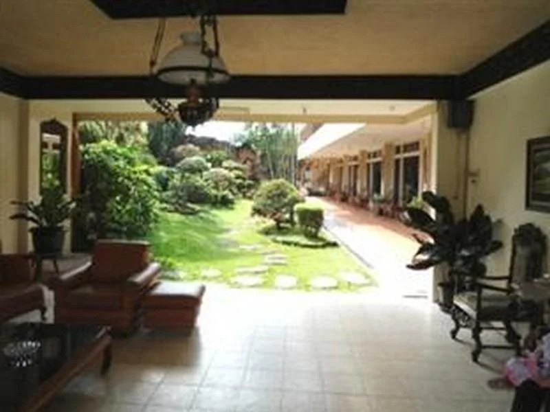 Hotel Safari