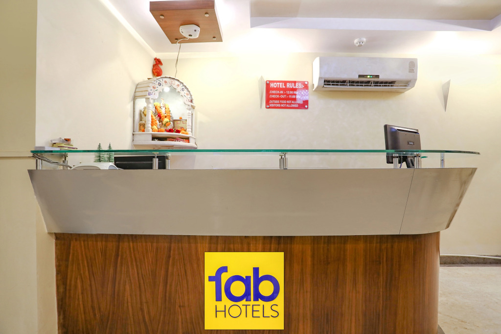 FabHotel Shubhangan - Nr Bandra