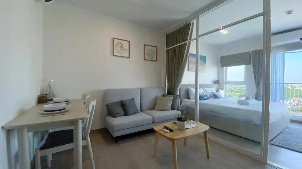 Brand New  1 Bedroom Seaview Condo - BWC