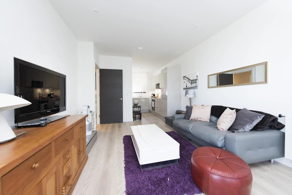 Modern 1Br Flat Near Canary Wharf