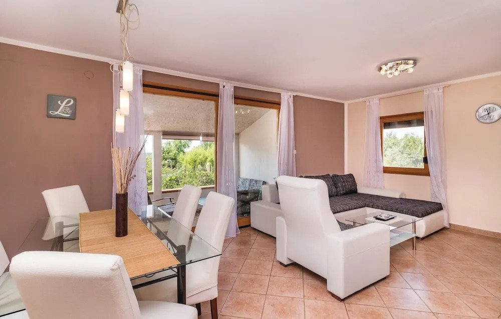 Awesome Home in Pula With Wifi and 3 Bedrooms