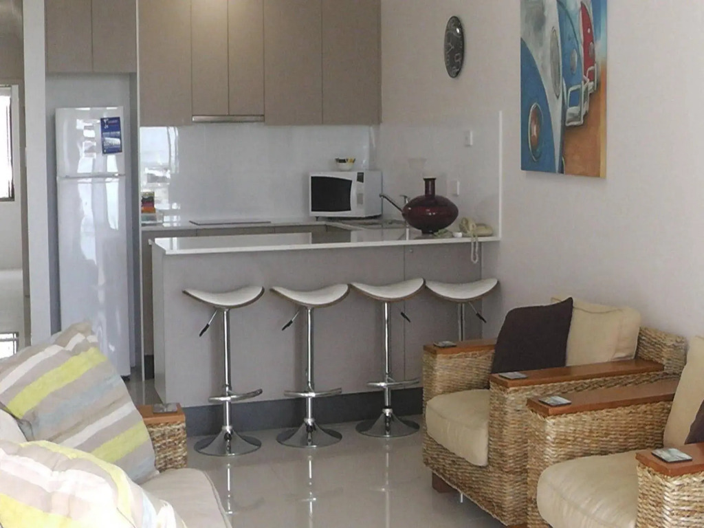 Kirra Vista Apartments Unit 18