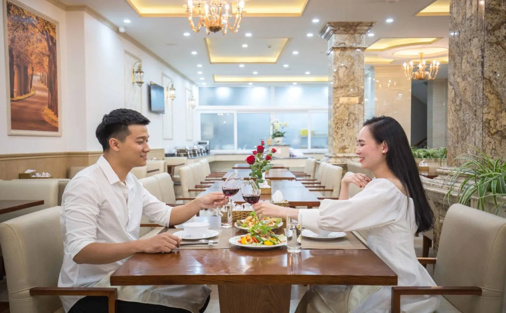 Roy Dala Hotel