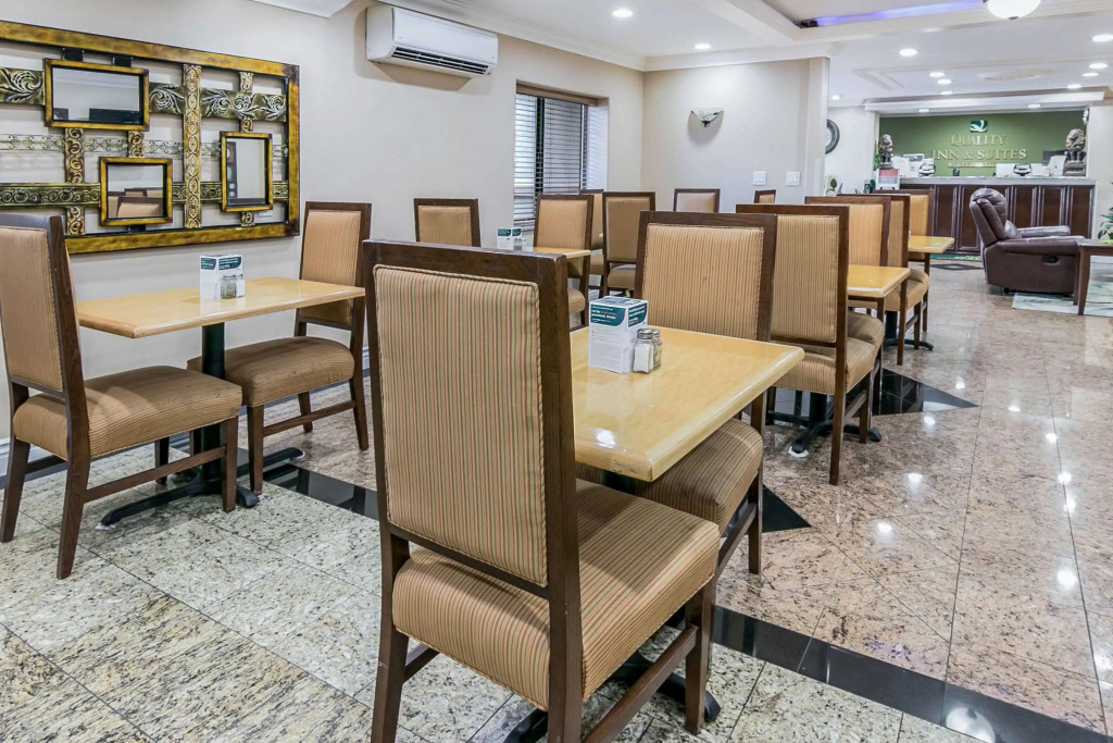 Quality Inn & Suites