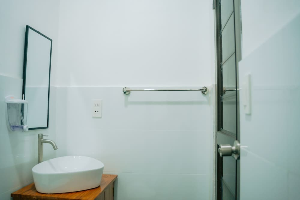 LPuerta Travel Inn