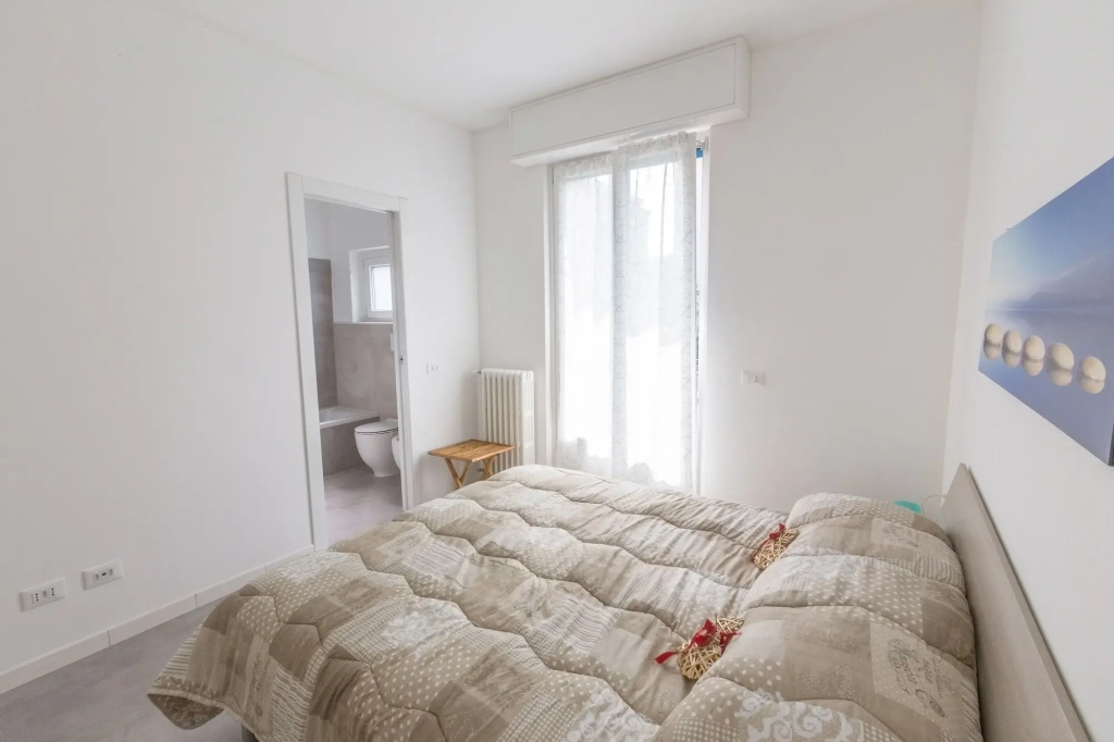Milano Business Balcony Flat