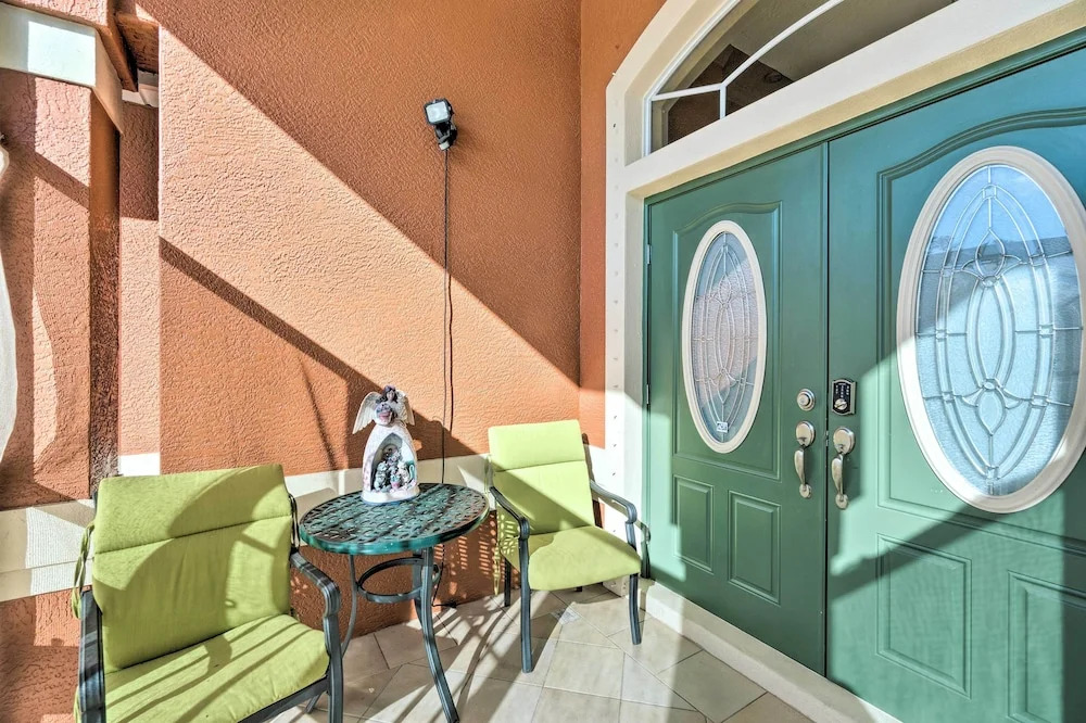 Spacious Port Charlotte Home w/ Lanai!