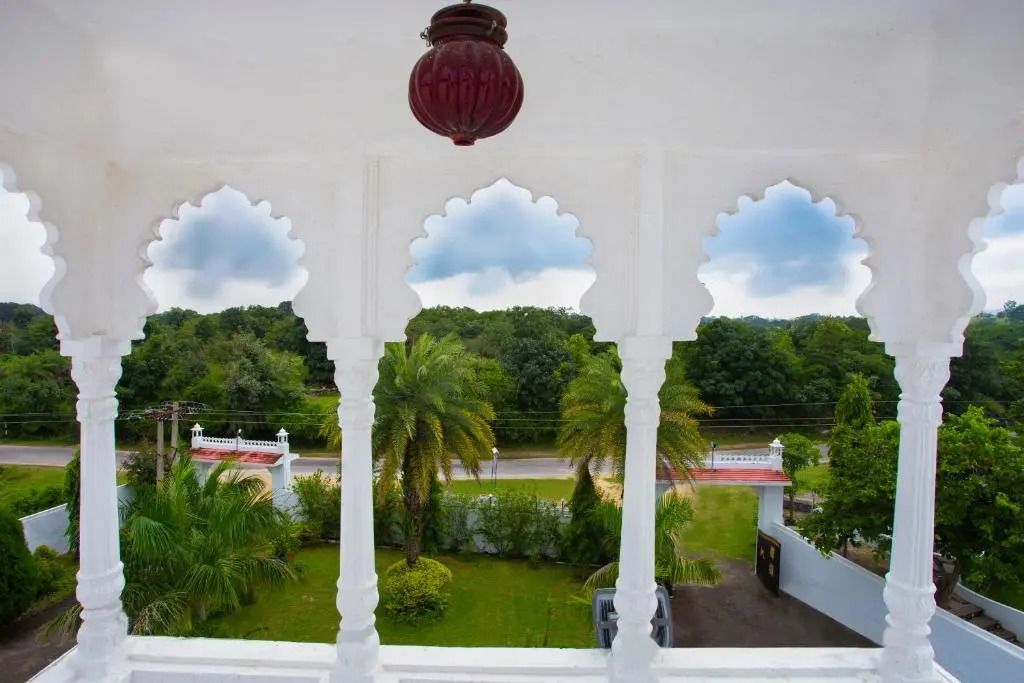 Narayan Niwas Resort