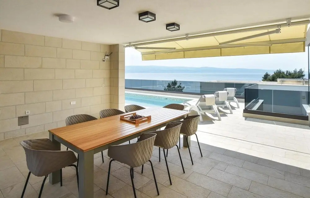 Amazing Home in Omis With Sauna, Wifi and 5 Bedrooms