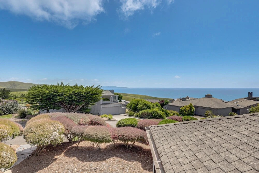 Dog-friendly Haven w/ Stunning Views in Bodega Bay