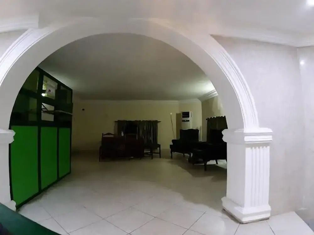 Green Palace Hotel Limited