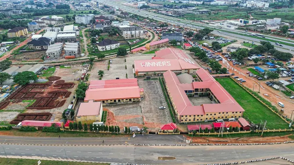 Peace Luxury Hotel and Apartment