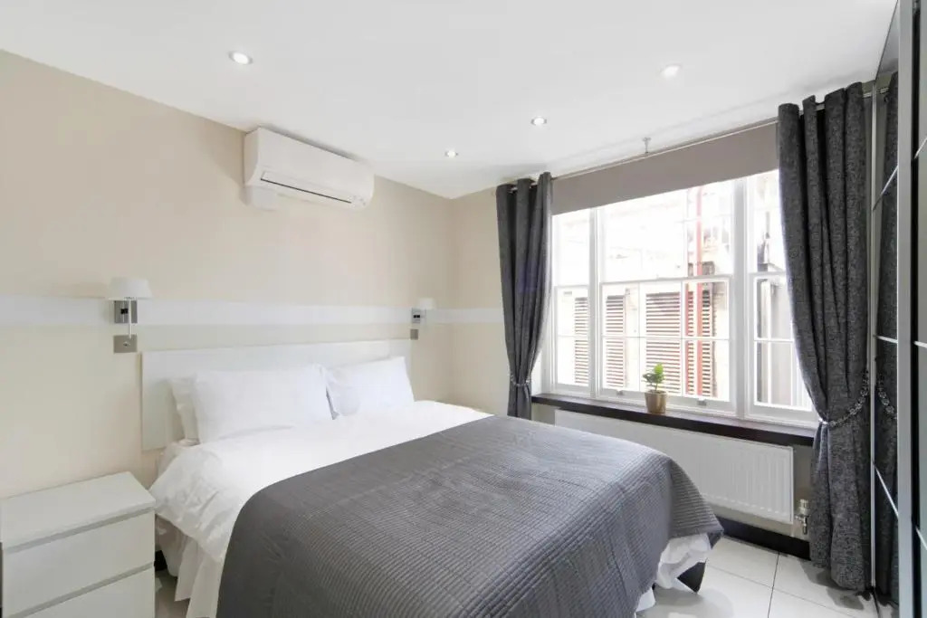 Bryanston Apartments
