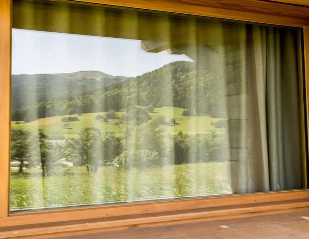 Wood & Stone Alpine Luxury