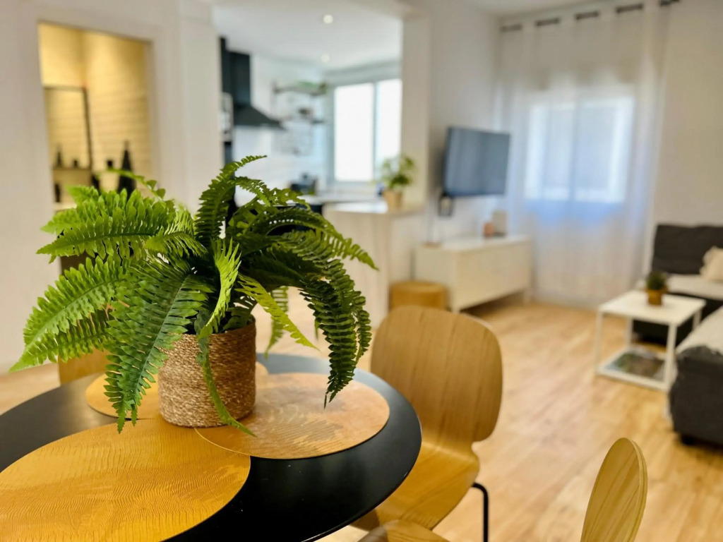 Palm Tree Eco Apartment in Fuengirola Center