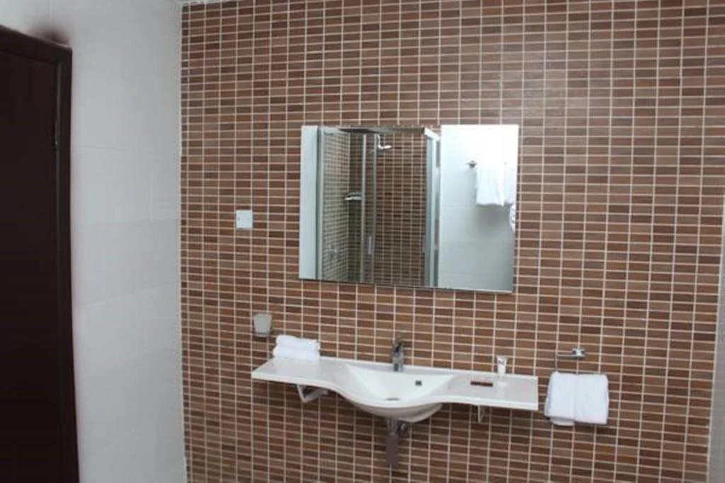 TOC Hotel