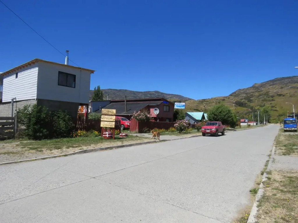 Hostal y Cabañas Perla del Lago