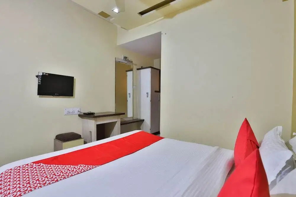 Triotel Hotels And Banquets Opc by OYO Rooms