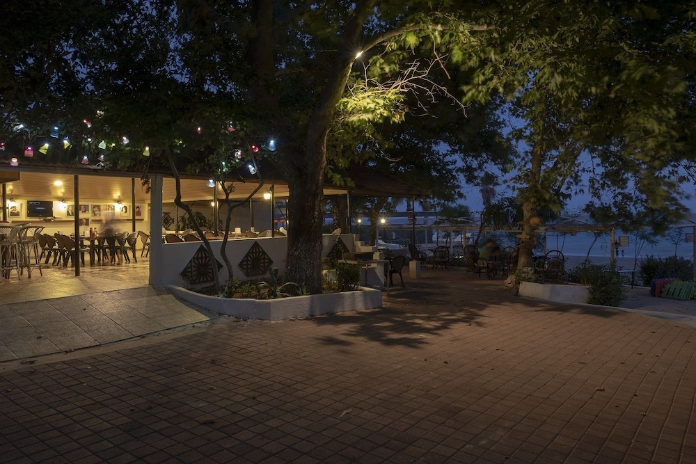 Naz Beach Bungalow