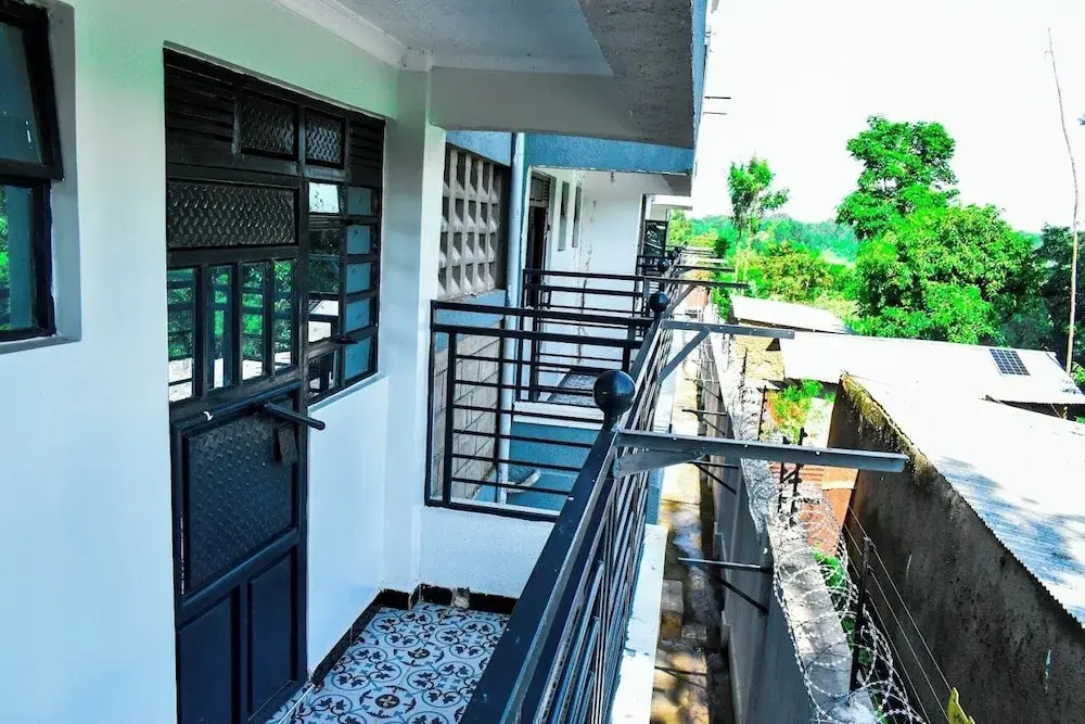 Lux Suites Ambo's Villa Bungoma