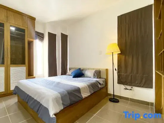 Lynhapartment - Central Spacious 1BR near Bui Vien D1