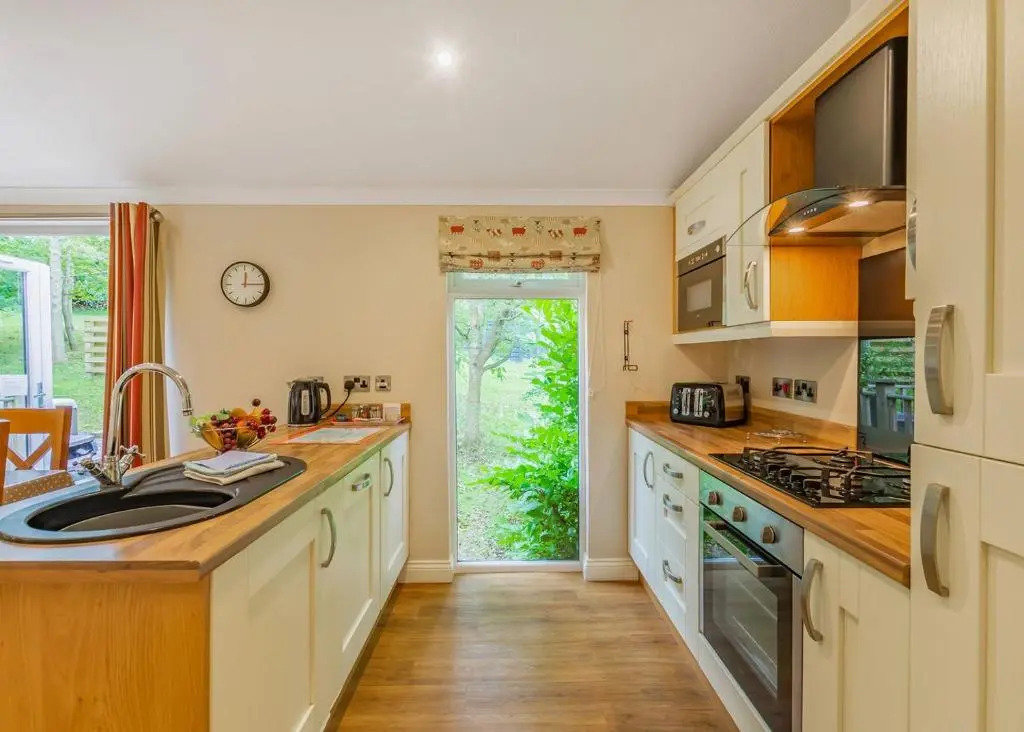 Meadows End Lodges