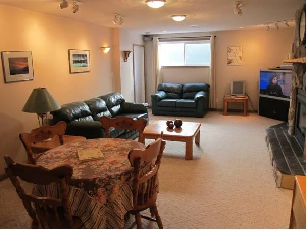Carol & John's Place