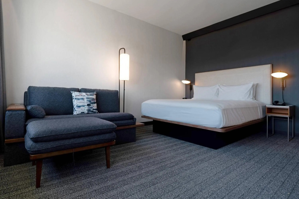 Courtyard by Marriott Marina del Rey
