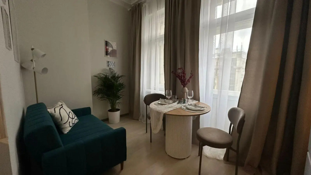 GMApartments (ДжиЭмАпартментс) на улице Тверская 4