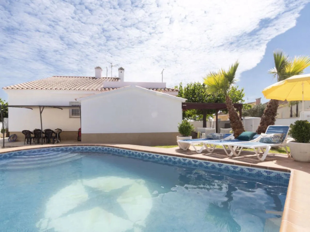 Holiday Home Estrella by Interhome