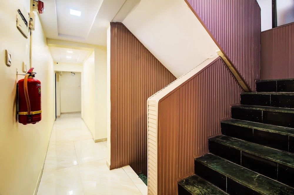 Opal Comforts- A Business Hotel