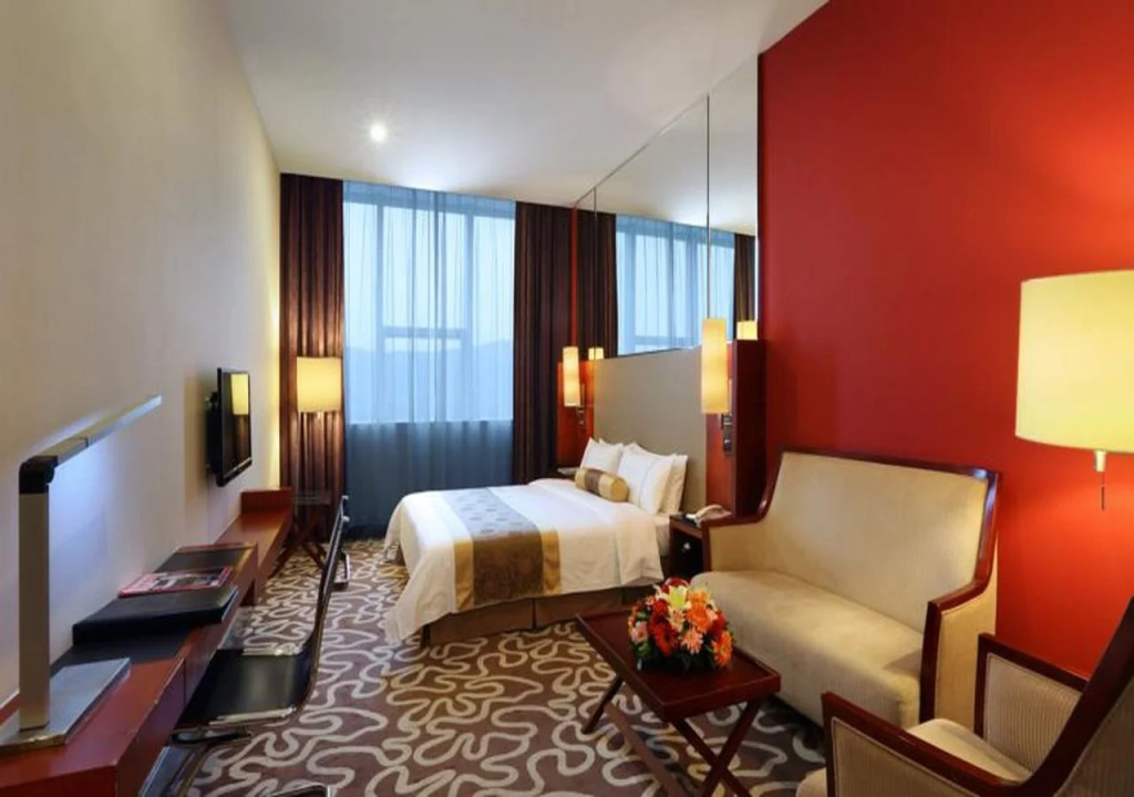 CAA Holy Sun Hotel