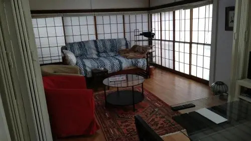 EMS Enoshima クラシックアットホームハウス 寝室は個室 犬もOK