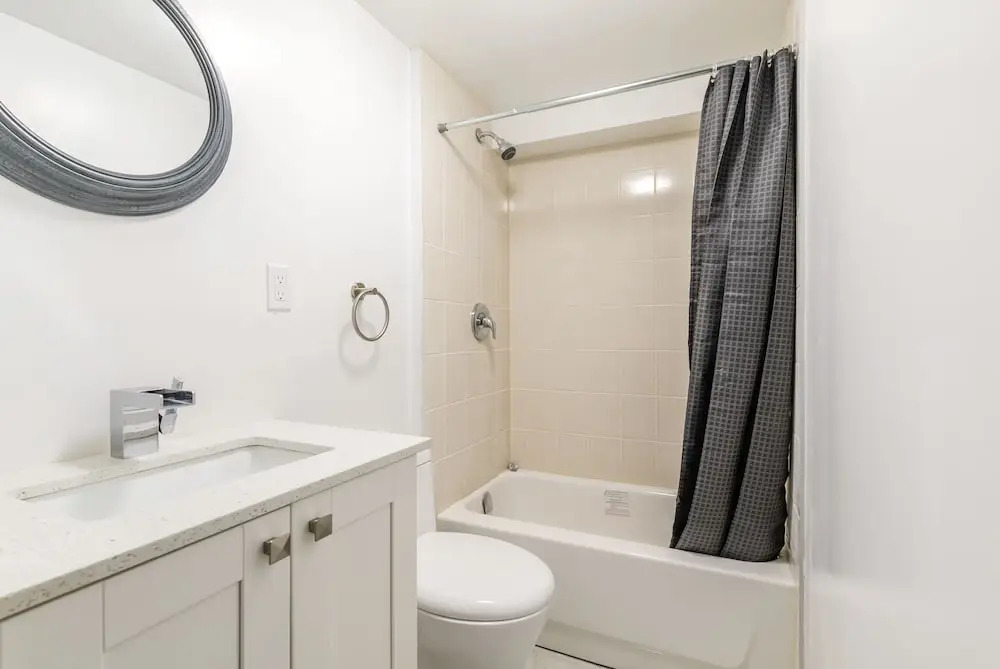 Elevate Rooms at Spadina & Bloor