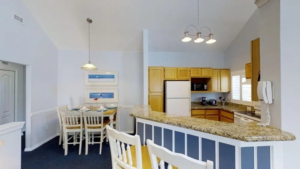 Runaway Beach Club 15204 - Three Bedroom Condo