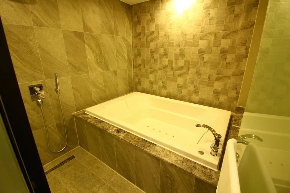 Goodstay A Plus Motel
