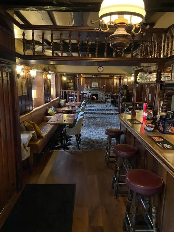 The Red Lion Eaton