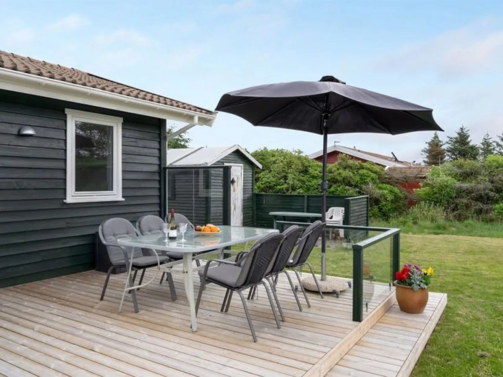 "Gligor" - 650m from the sea in NW Jutland