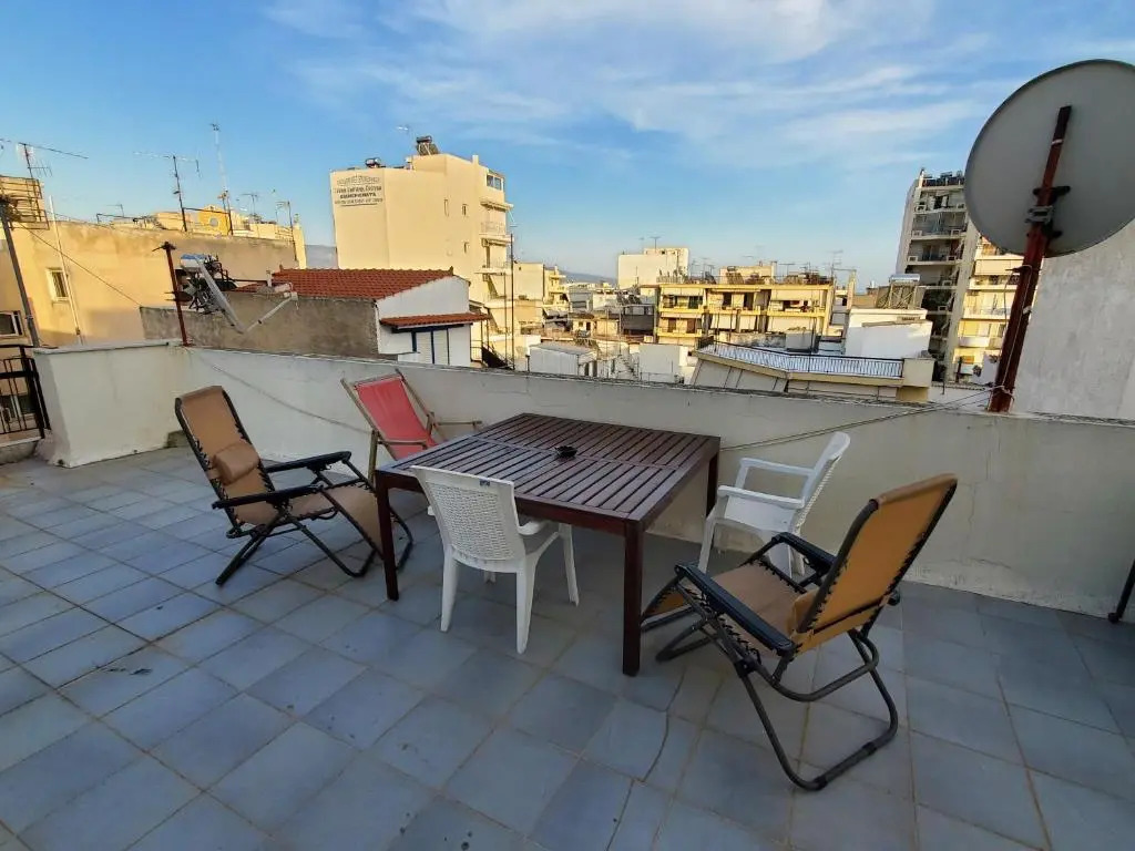 Terrace Roof Room @ Koridallos Metro St. & Piraeus Port