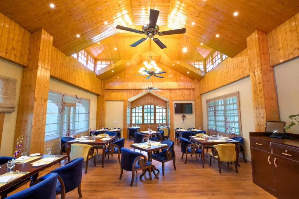 Regenta Inn by Riverside Manali