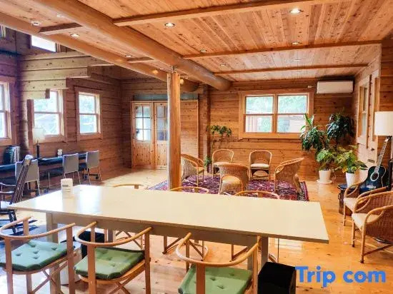 Shimano Log House