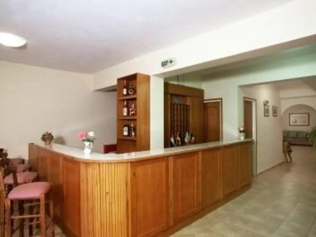 Nemesis Aparthotel