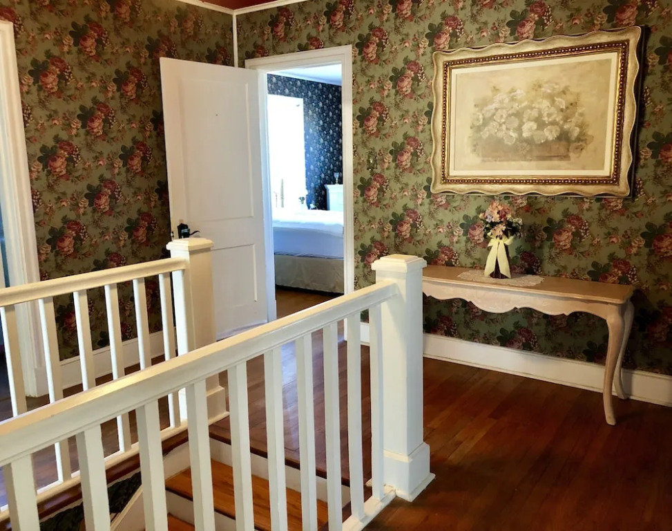 Holder House Rentals